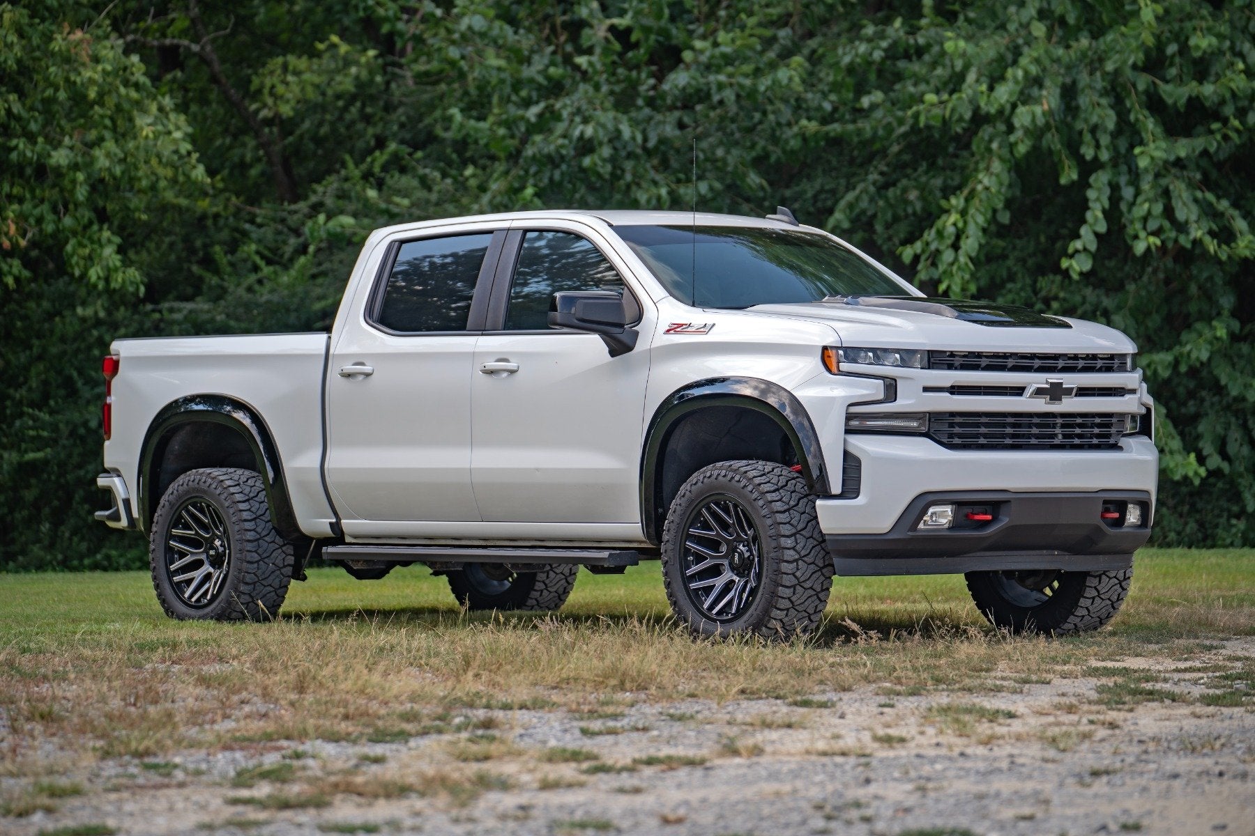 Hood Scoop | GB8 Mosaic Black | Chevy Silverado 1500 2WD/4WD (2019-2025 & Classic)