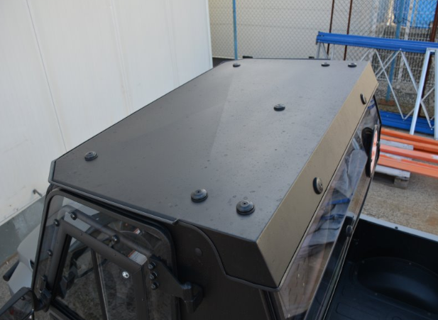 Kymco UXV 700i Sport Cab Kit