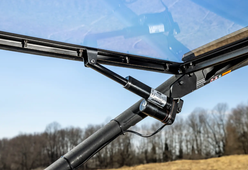 Can-Am Maverick R MaxDrive Power Flip Windshield