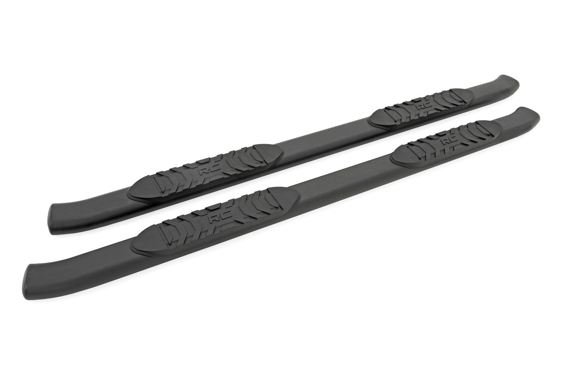 Rough Country Oval Nerf Step | Double Cab | Black | Toyota Tacoma 2WD/4WD (05-23)