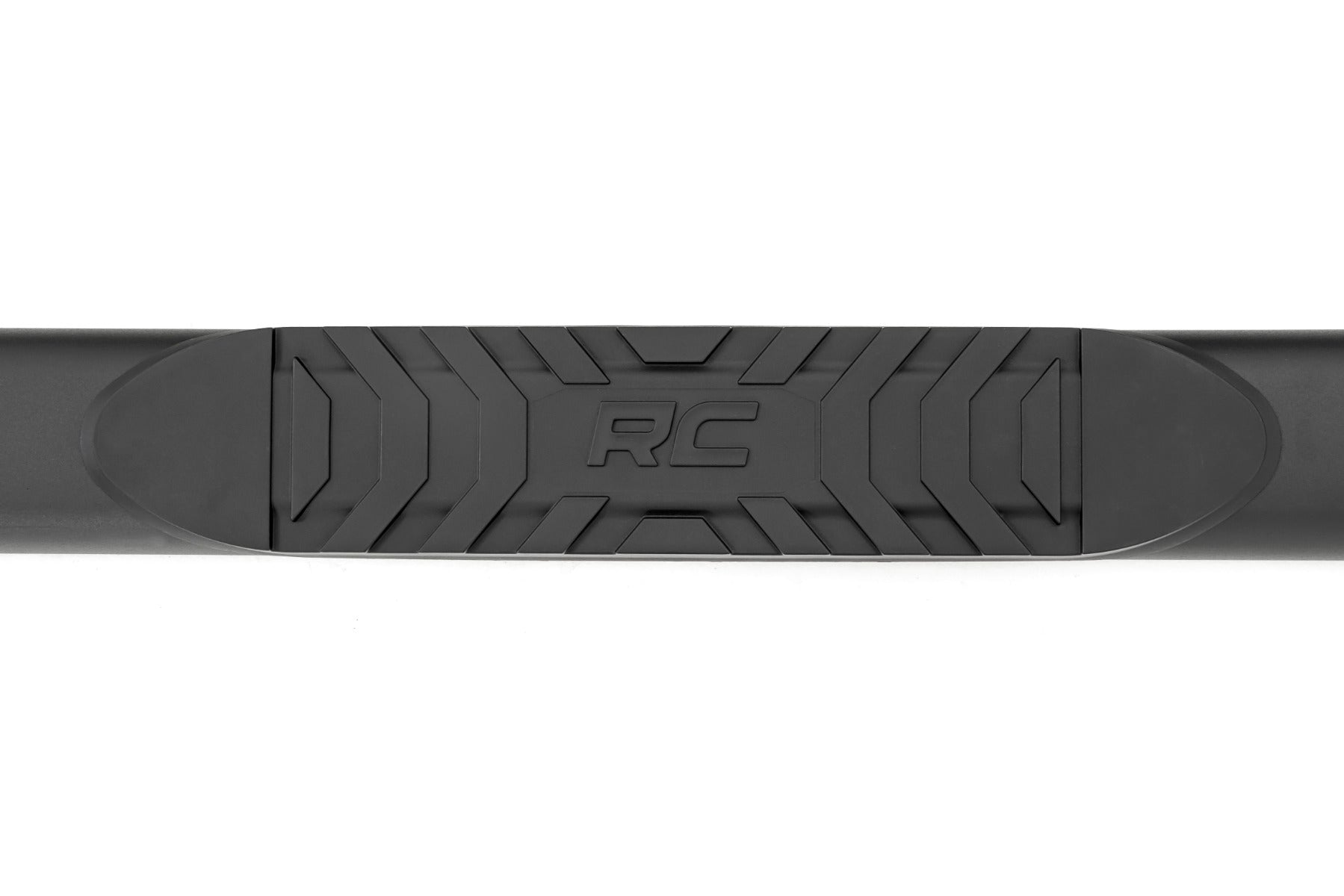 Rough Country Oval Nerf Step | Crew Cab | Black | Ford Super Duty 2WD/4WD (99-16)