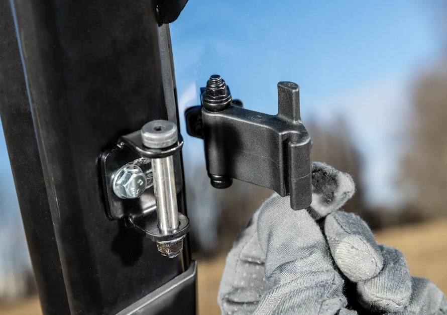Polaris Xpedition Scratch Resistant Windshield