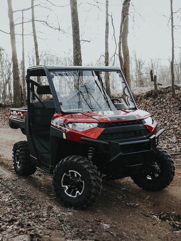 Ranger 900 & 1000 Windshield •Fits 2013 - Up 900 and 1000 XP and SOHC •2015 - 2016 570 Full - Size Pro Fit (Vented Options) - Offroad Armor