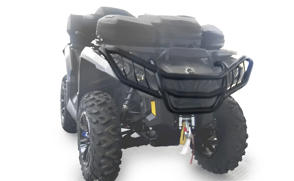 A Can Am Outlander G2 2019 ATV is shown from the front on a white background, featuring a prominent front bumper, large rugged tires, rear storage cases on the rack, and a winch with rope. The well-lit image highlights the ATV’s key details.