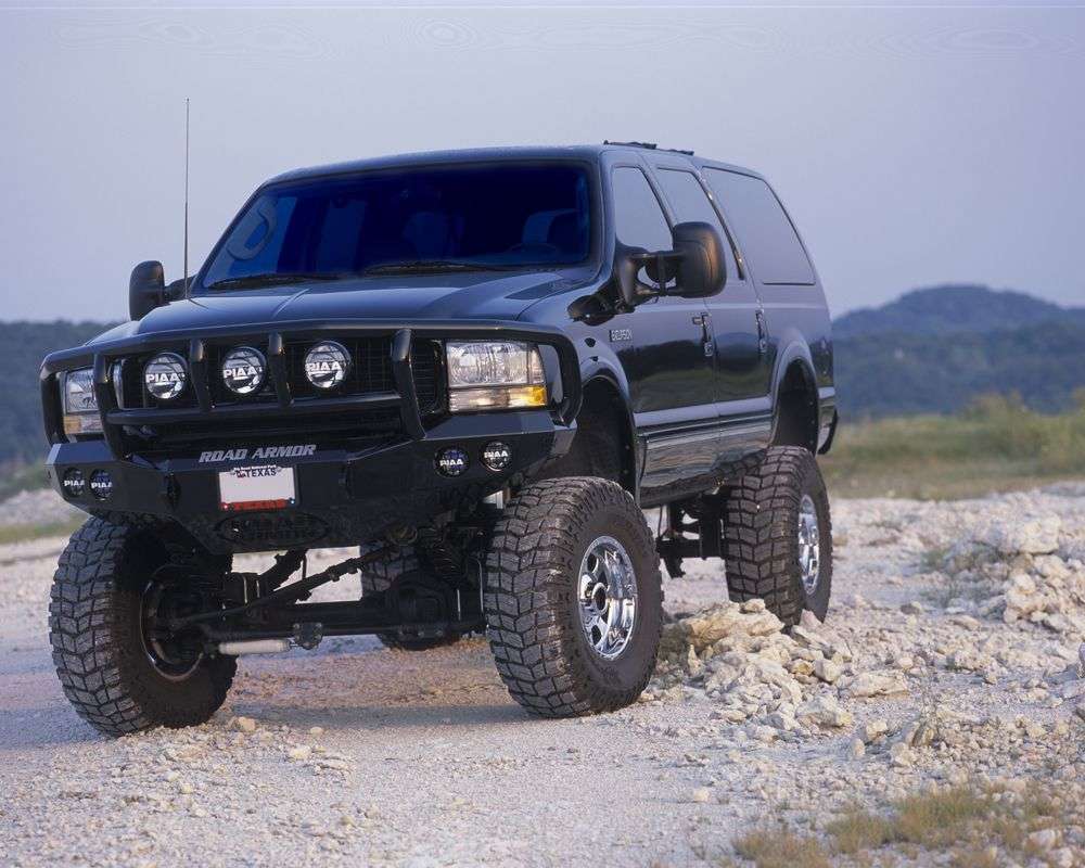 1999-2004 Ford F-250 Stealth Front Winch Bumper Titan Ii Guard Wide Flare - Texture Black Warn M12000, Smittybilt Xrc