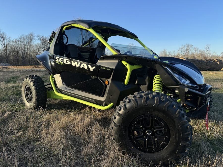 Villain Half Windshield (Fits SX10 - WX, SX10 - X, SX10 - E, 2023 - Up) - Offroad Armor