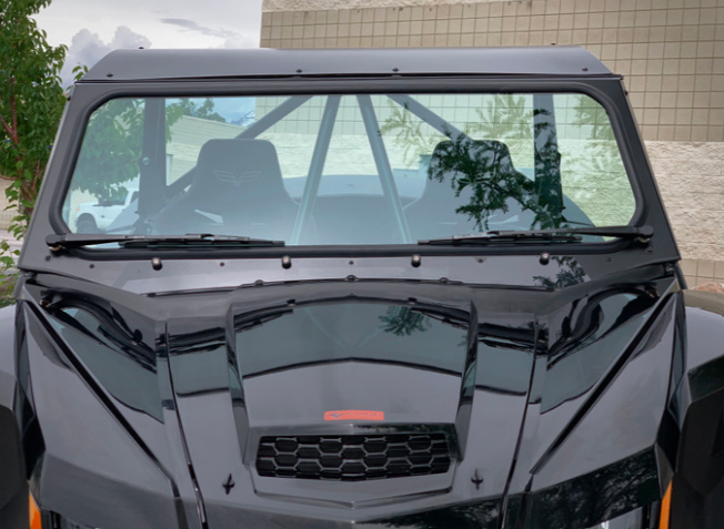Wildcat XX Vented Glass Windshield with Wipers